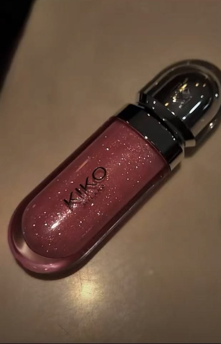 Trend Aura Velvet Matte Lipstick – Rich Cocoa Brown