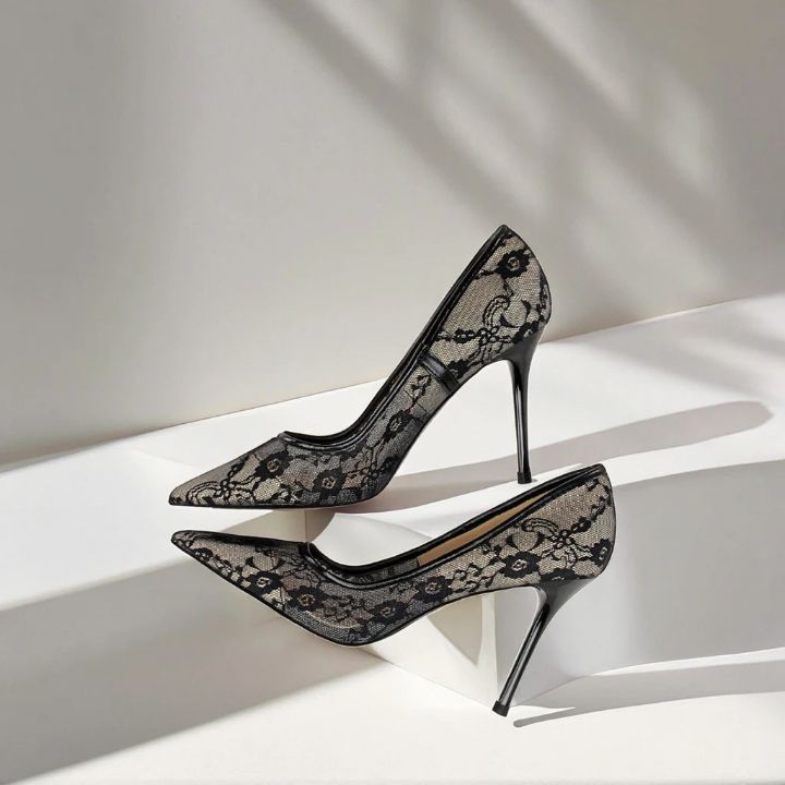 Women's Black Lace Pointed Toe Stiletto Pumps – Luxury Evening Heels